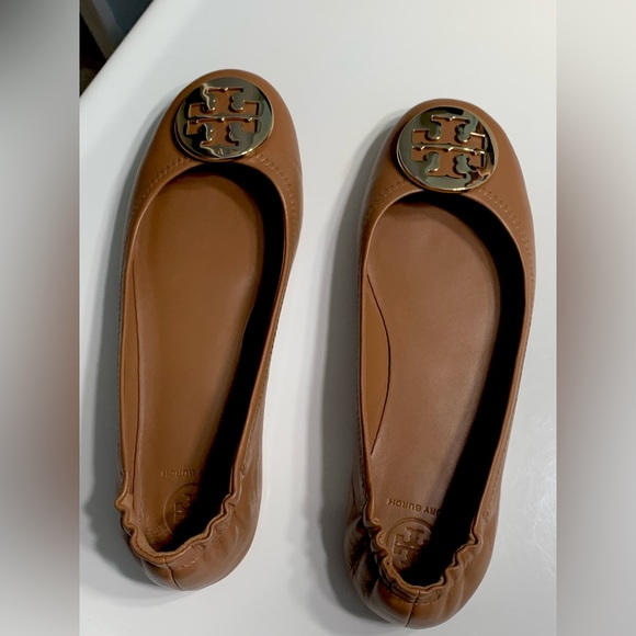 Minnie Travel Ballet Flat
TORY BURCH - Picture 1 of 16